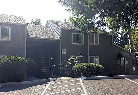 Cedar Square Apartments Portland Or 97225