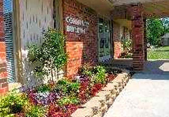 Parkwood Garden Homes Apartments - Bixby, OK 74008