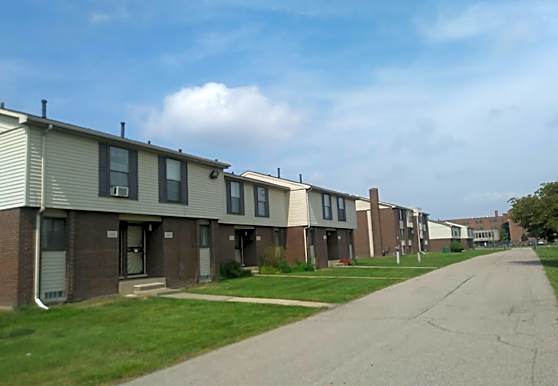 Fountain Court Co Op Apartments Detroit Mi 48216