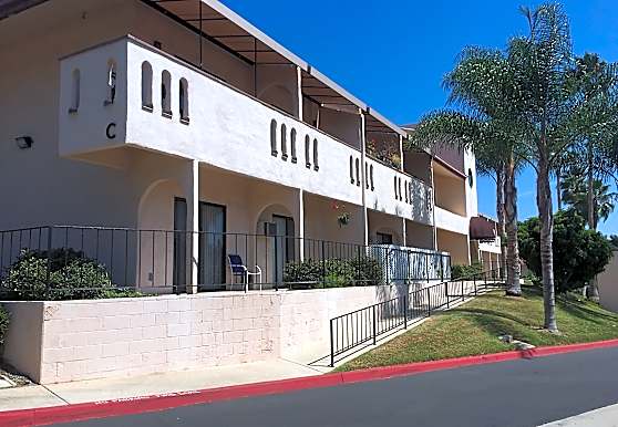 Pacifica Senior Living Apartments Vista Ca 92084