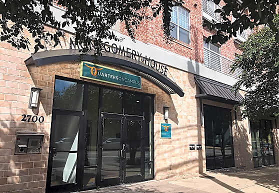 Quarters Montgomery House Apartments Austin Tx 78705