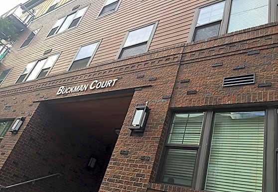 Buckman Court Apartments Apartments Portland Or 97214
