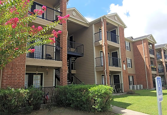 Bellfort Pines Apartments Houston, TX 77051