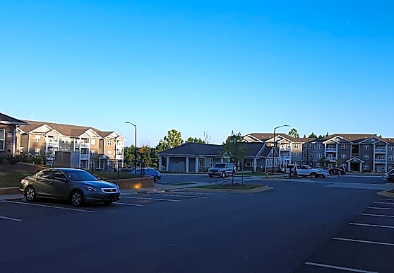 Abbington Gardens Of Winston Salem Apartments Winston Salem Nc 27105
