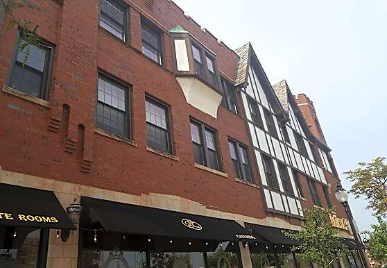 Domain On Vail Apartments Arlington Heights Il 60005