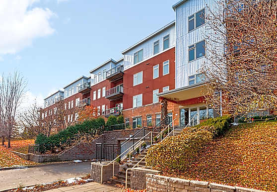 York Place Apartments Edina