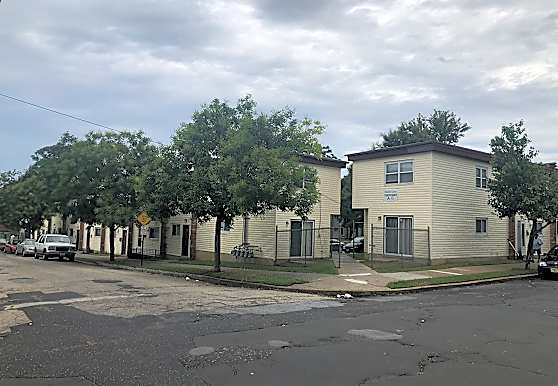 Macedonia Garden Apartments Camden Nj 08105
