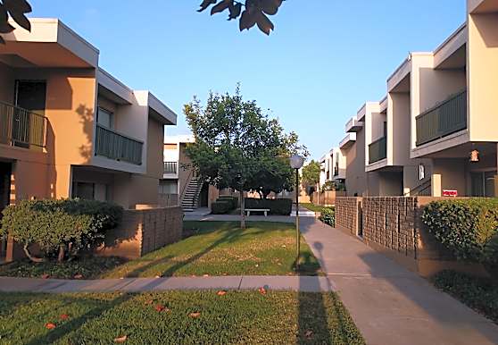 Lexington Green Apartments El Cajon Ca 92019