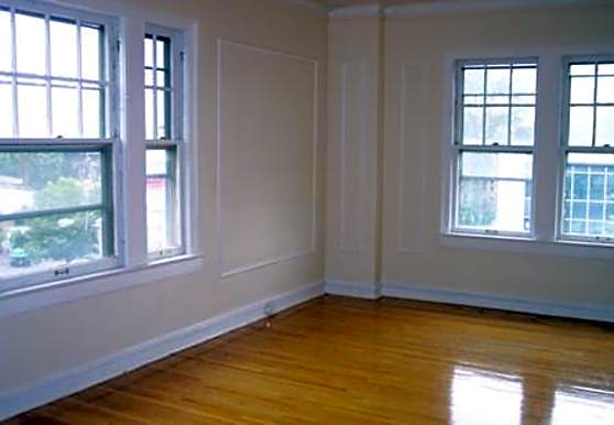 The James Apartments - Syracuse, NY 13203