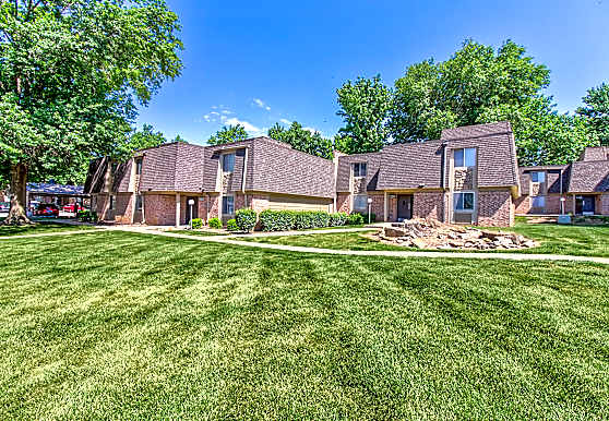 Preston Court Apartments Overland Park KS 66212