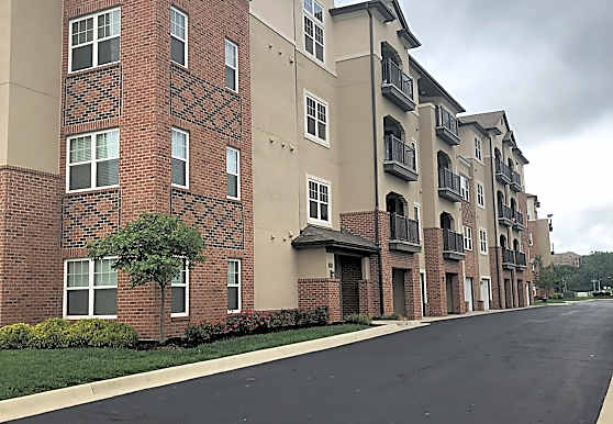 Mccrite Plaza Apartments Kansas City Mo 64116