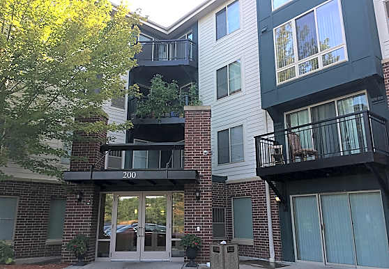 Joseph S Pointe At Upper Landing Apartments Saint Paul Mn 55102