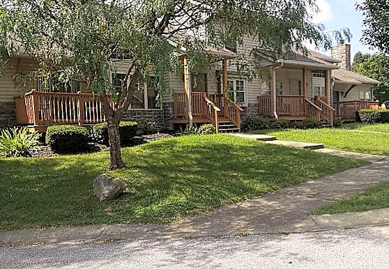 The Boulders At Deer Park Apartments Bloomington In 47401