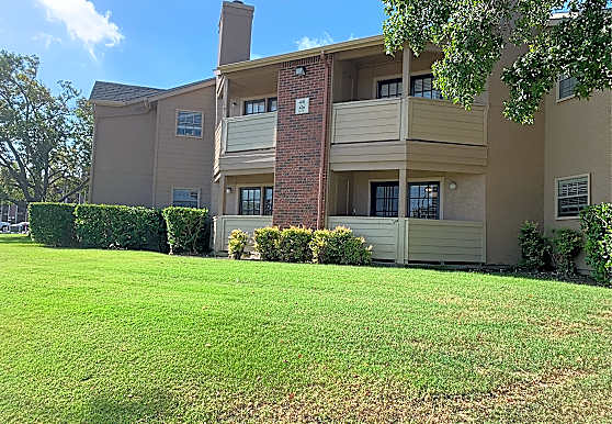 Ashwood Park Apartment Dallas, TX 75252