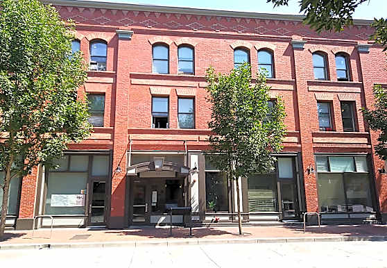 Biltmore Apartments Portland Or 97209