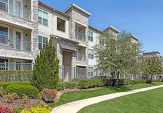 Vista Energy Corridor Apartments Houston, TX 77077