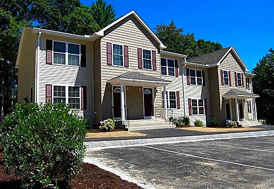 Stoneyview Way Townhouses Apartments Manchester Nh 03102
