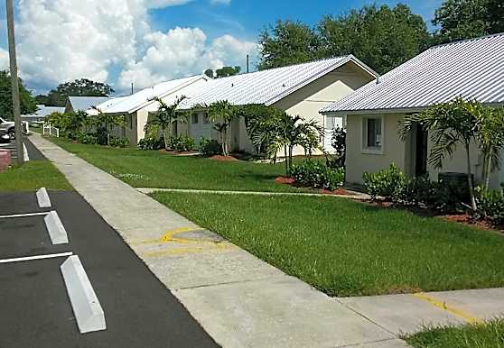 Highlands Village Apartments Sebring Fl 33870