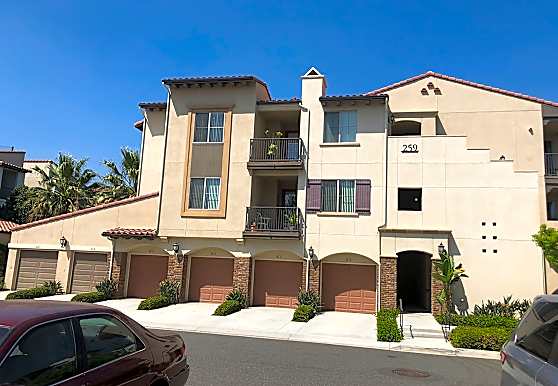 Birch Hills Apartments Brea Ca 92821