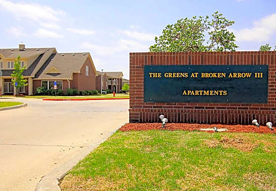 The Greens At Broken Arrow Iii Apartments Broken Arrow Ok 74012