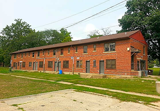 Harrison Homes South Apartments - Peoria, IL 61605