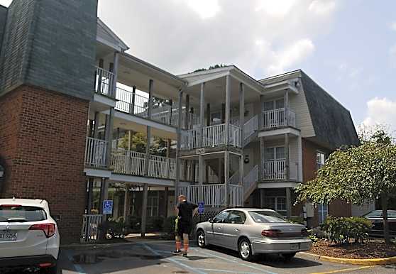 Commons At Churchland Apartments Chesapeake Va 23321