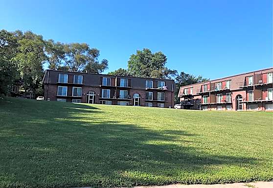 Fairview Apartments Omaha Ne 68104