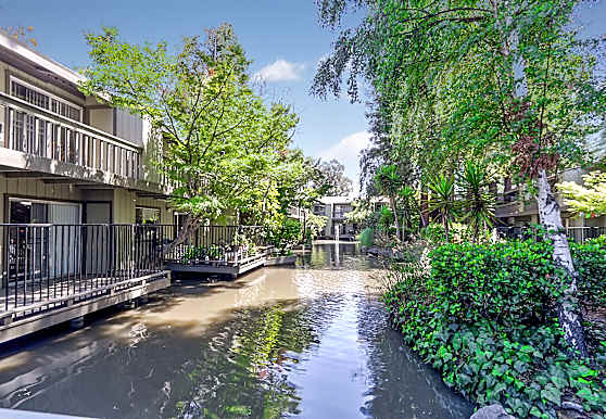 Riverdeck Apartments Sunnyvale Ca 94086