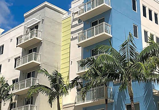 Waterford At Aventura Apartment Homes Aventura Fl 33180