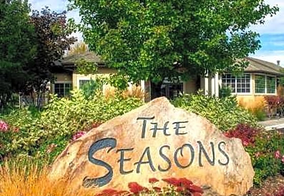The Seasons Apartments Boise, ID 83704