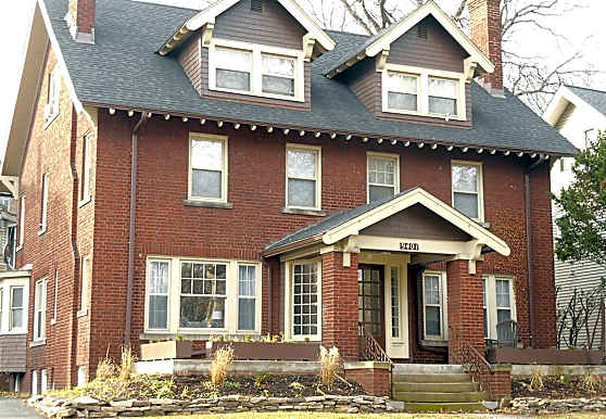 Lake Apartments - Cleveland, OH 44102