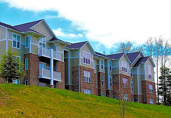 Ballantyne Commons Apartments Hendersonville Nc 28792