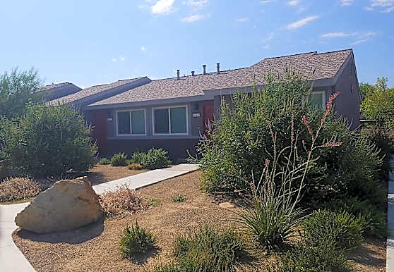 Biegger Estates Apartments - Las Vegas, NV 89122