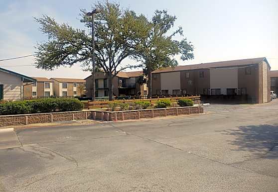 Manhattan Park Townhomes Apartments Arlington Tx 76010