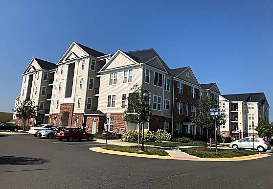 The Woods At Brambleton Apartments Ashburn, VA 20148