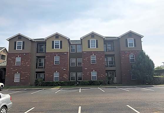 University Trails Apartments Lubbock Tx 79401