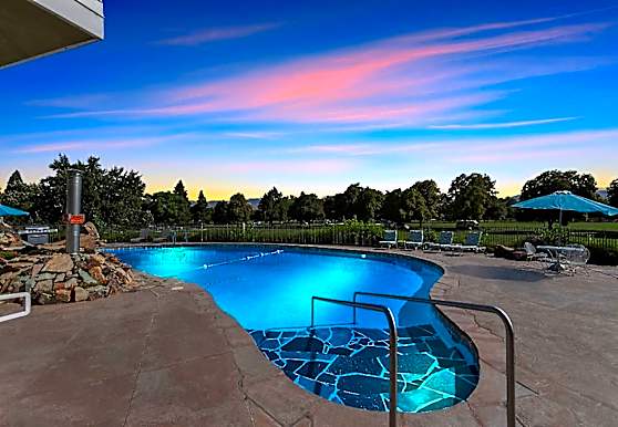 Park View Apartments - Boise, ID 83706