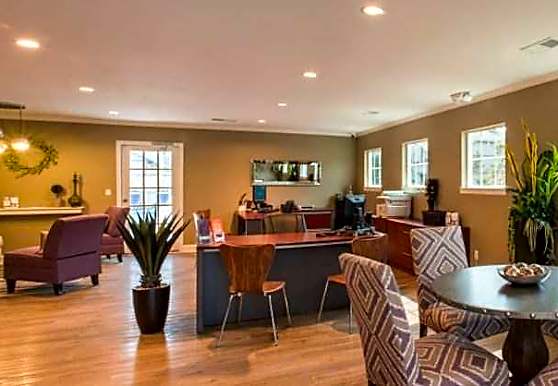 Peppertree Apartments Merriam Ks 66204