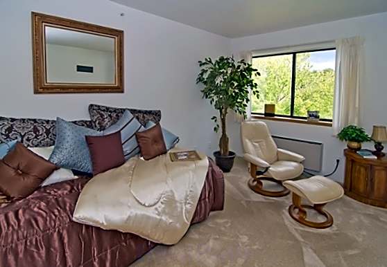 Parkway Chateau Apartments Bellingham Wa 98225