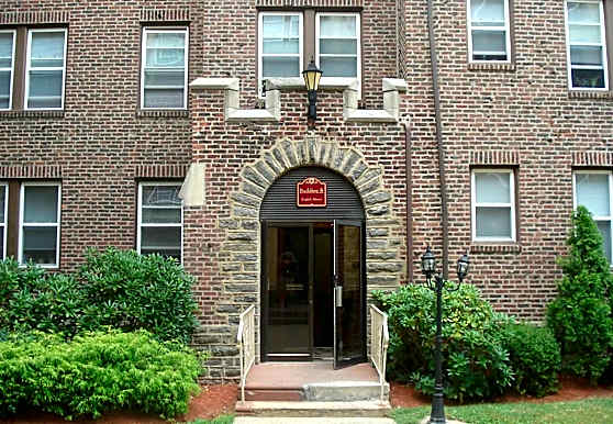 English Manor Apartments Philadelphia Pa 19144