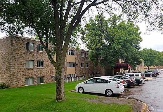 Oak Park Heights Apartments Oak Park Heights Mn 55082