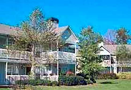 Spring Lake At White Oak Apartments Newnan Ga 30265