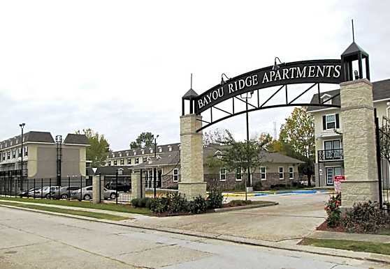 Bayou Ridge Wesley Chapel Apartments Baton Rouge La 70807