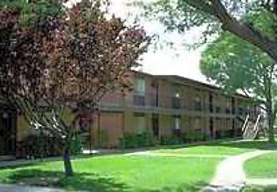 Hilton Place Apartments El Paso Tx 79904