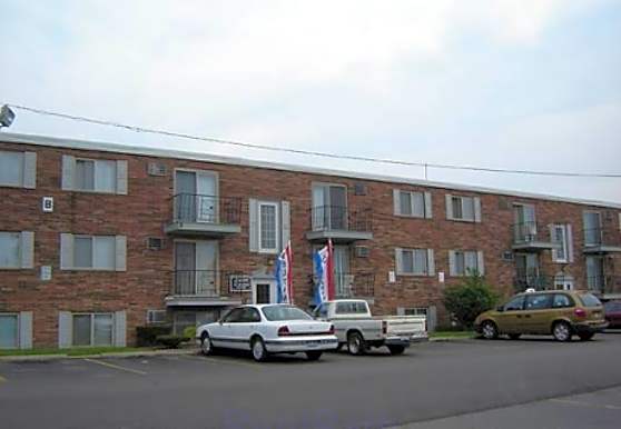Canterbury Court Apartments Cleveland Oh 44111