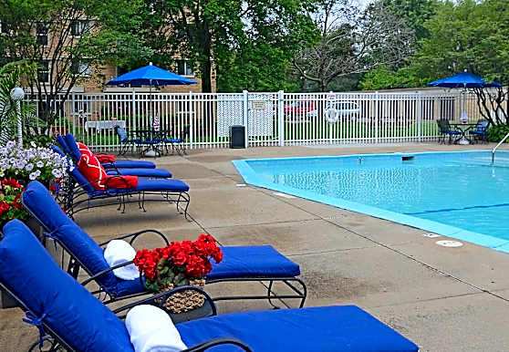 Cherry Court Apartments White Bear Lake MN 55110