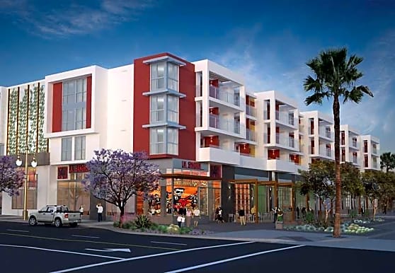 Estrella Del Mercado Apartments San Diego, CA 92113