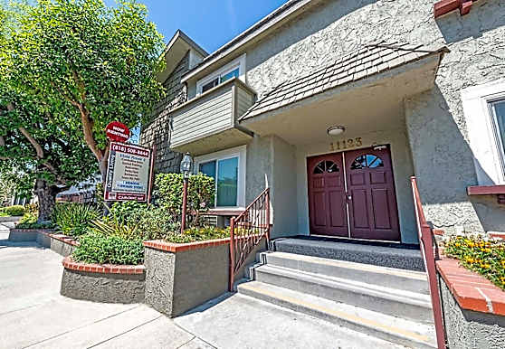 Vista Pointe I Apartments Studio City Ca 91602