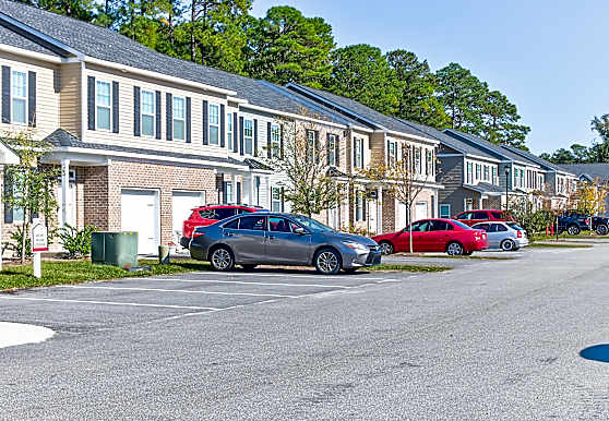 Oldfield Mews Apartments - Bluffton, SC 29909