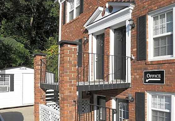 Addison Townhomes Apartments Taylors Sc 29687